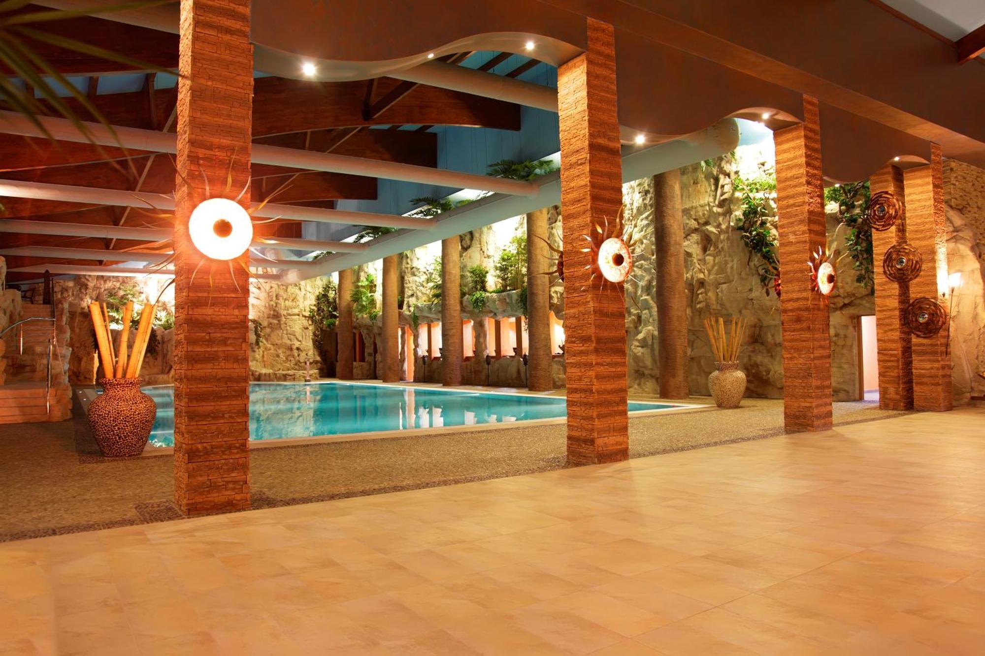 Hotel Imperial Inn Targu Mures Exterior photo